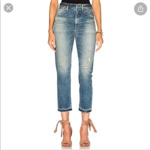 Citizens Dree staight leg distressed
